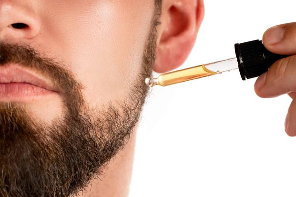 Huile pour barbe : de bonnes raisons de l'utiliser